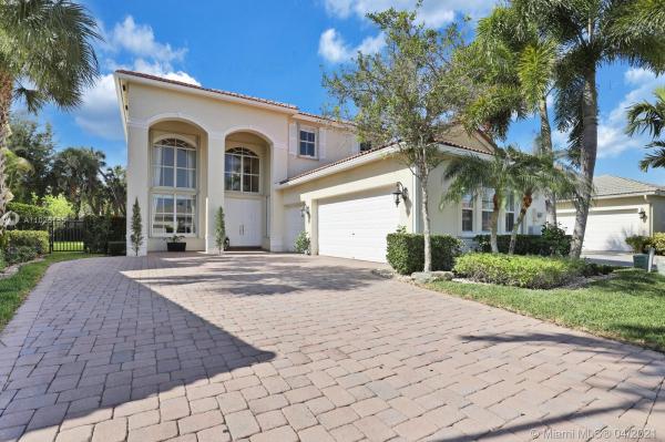 Condado, 114 Casa Grande Ct, Palm Beach Gardens, Florida 33418, image 2