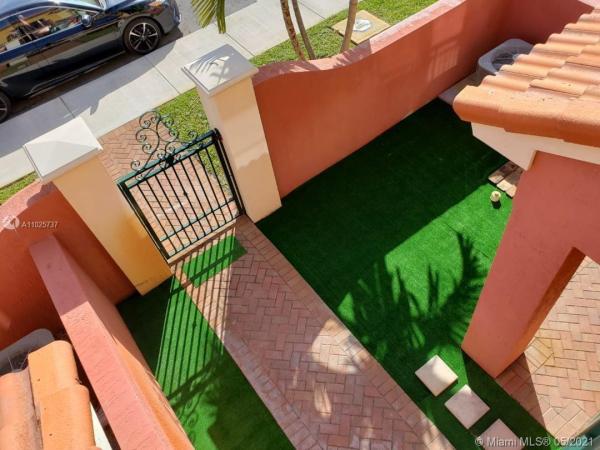 Bella Vista, 3533 NW 29th Ct, Lauderdale Lakes, Florida 33311, image 2