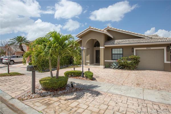 West Lakes Gardens, 9051 NW 150th Ter, Miami Lakes, Florida 33018, image 2