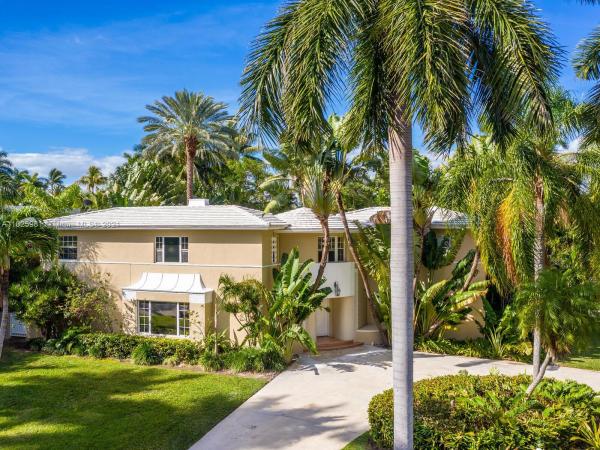 Sunset Islands, 2560 Sunset Dr, Miami Beach, Florida 33140, image 2