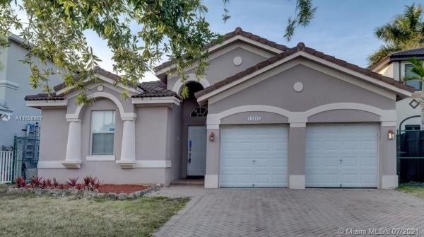 Century Estates, 15445 SW 25th, University Park, Florida 33185, image 2