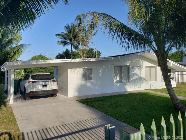 Lake Lucerne, 20421 NW 26th Ct, Miami Gardens, Florida 33056, image 2