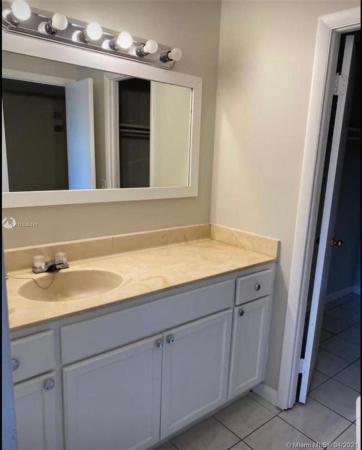 Naranja Lakes, 14850 Naranja Lakes Blvd #B3D, Naranja, Florida 33032, image 2