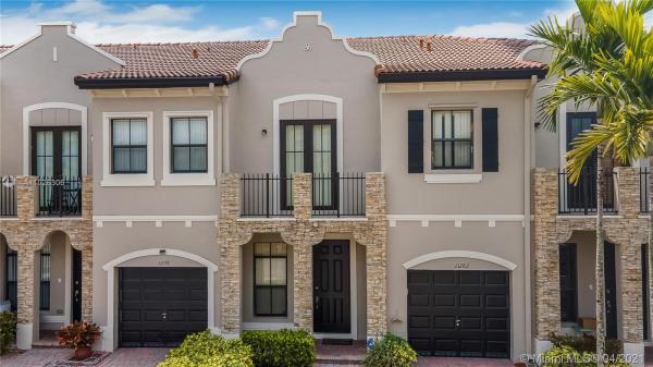Silver Palms East, Princeton, Florida 33032, image 2