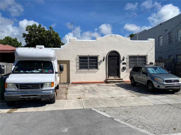 Carolina Heights, 2757 SW 5th St, Miami, Florida 33135, image 2