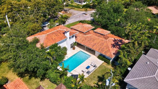 Biscayne Bay, 550 San Servando Ave, Coral Gables, Florida 33143, image 2