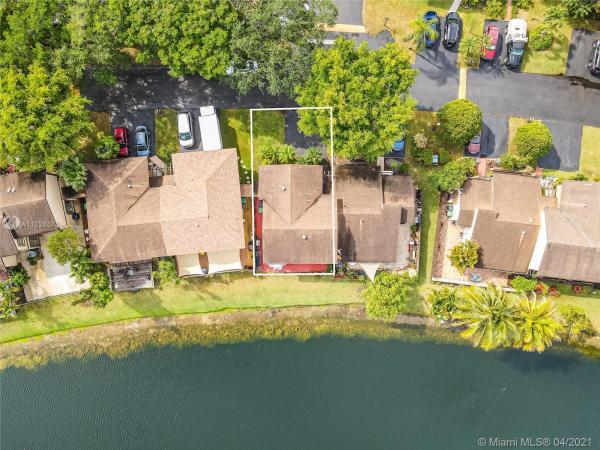 Woodgate North, 12921 SW 66th Terrace Dr 0, Kendale Lakes, Florida 33183, image 2
