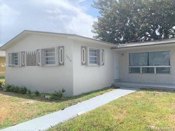 West Silver Crest, 1210 NW 100th St, Pinewood, Florida 33147, image 2