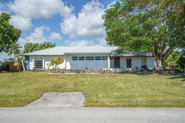 Bel Aire, 18452 SW 88th Pl, Cutler Bay, Florida 33157, image 2
