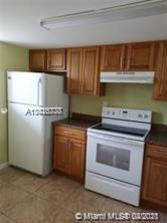 Forest Green, 14040 NE 3rd Ct #1, Golden Glades, Florida 33161, image 2