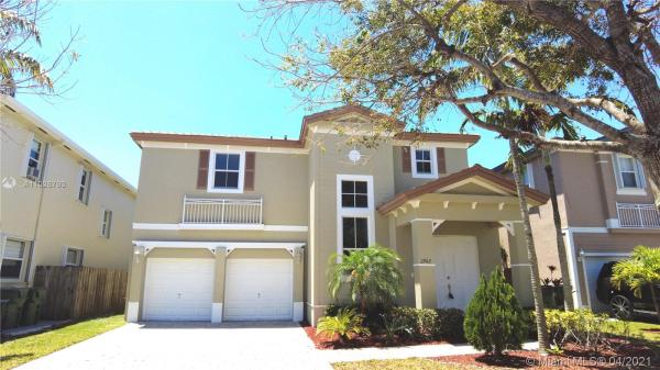 Aruba At Oasis, Homestead, Florida 33033, image 2