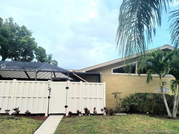 Westwood Gardens, 5866 Golden Eagle Cir, Palm Beach Gardens, Florida 33418, image 2