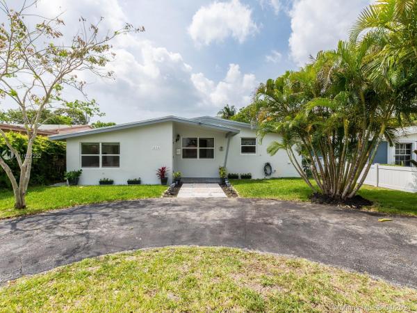 Fulford By The Sea, 1424 NE 180th St, North Miami Beach, Florida 33162, image 2