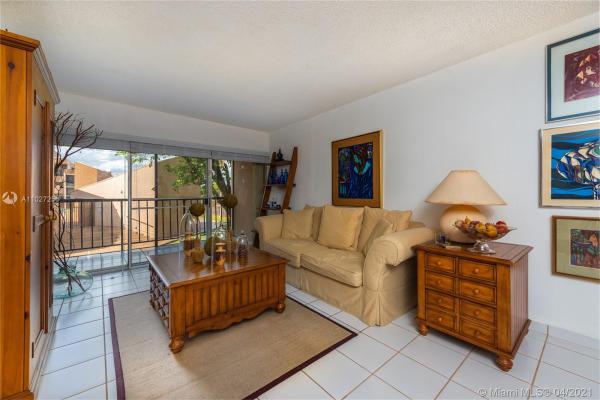 Fernwoods, 506 NW 87th Ave #210, Fountainebleau, Florida 33172, image 2