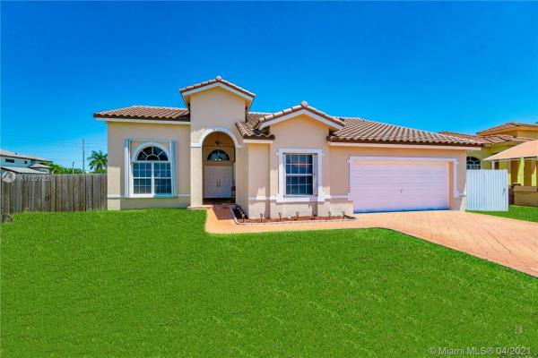 2801 SW 142nd Ct, Unincorporated Dade County, Florida 33175, image 2