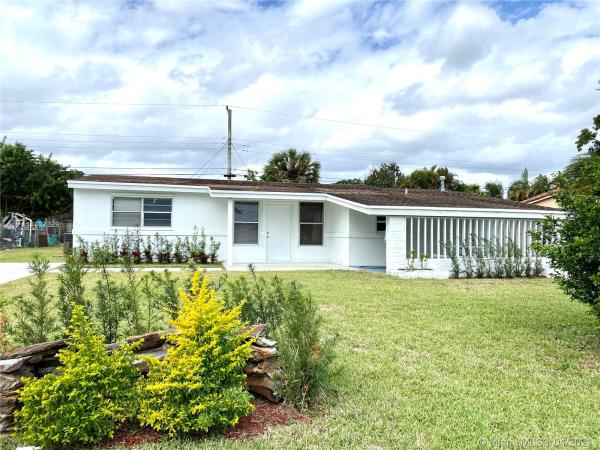 Heritage Estates, 1400 N 67th Ter, Hollywood, Florida 33024, image 2