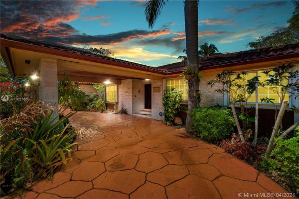 3428 SW 110th Ave, University Park, Florida 33165, image 2