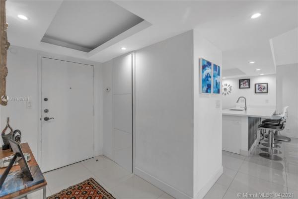 Brickell Place, 1901 Brickell Ave #B1513, Miami, Florida 33129, image 2