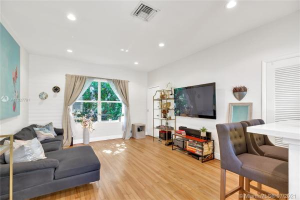 Lincoln Terrace, 1450 Lincoln Ter #3, Miami Beach, Florida 33139, image 1