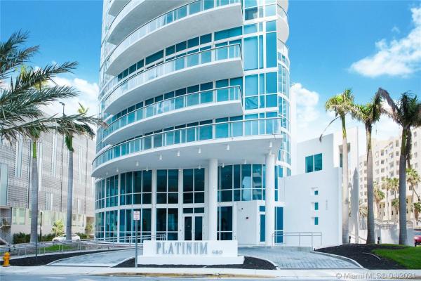 Platinum, 480 NE 30th St #1101, Miami, Florida 33137, image 2