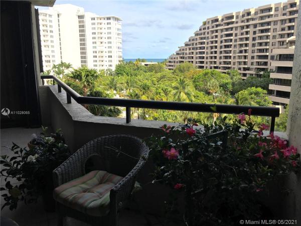 Ocean Lane Plaza, 170 Ocean Lane Dr #708, Key Biscayne, Florida 33149, image 2
