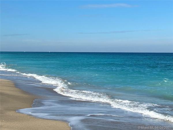 Commodore Club East, 177 Ocean Lane Dr #211, Key Biscayne, Florida 33149, image 2
