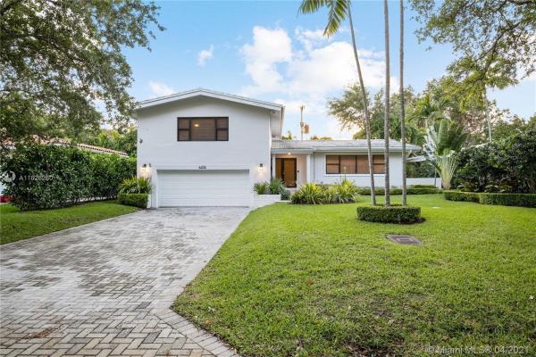 Coral Gables Country Club, 4414 Toledo St, Coral Gables, Florida 33146, image 2