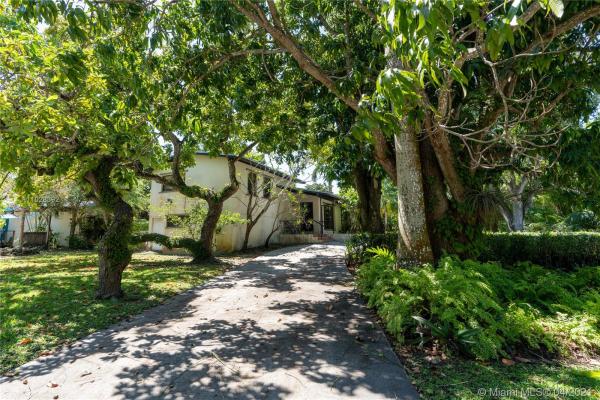 Mango Terrace, 6790 SW 76th Ter, South Miami, Florida 33143, image 2