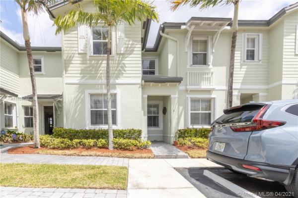 Fiji, 2935 SE 1st Dr #4, Homestead, Florida 33033, image 2