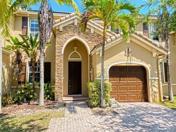Catalina Isles, 15319 SW 9th Way, Palmetto Estates, Florida 33194, image 1