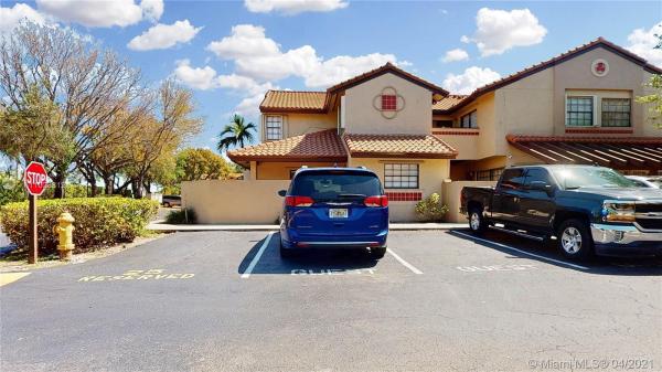 Courtyards In The Crossings, 13252 SW 113th Ter, The Crossings, Florida 33186, image 2