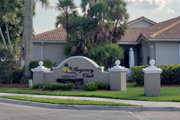 Regency Homes At Fairway Isles, 2561 E Aragon Blvd #3, Sunrise, Florida 33313, image 2