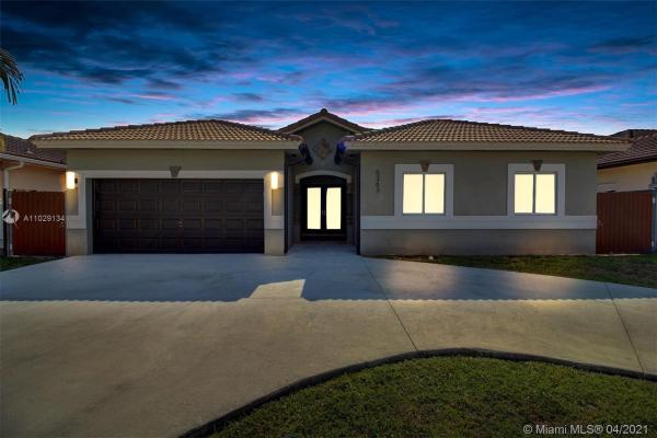 5363 SW 165th Ct, Unincorporated Dade County, Florida 33185, image 2