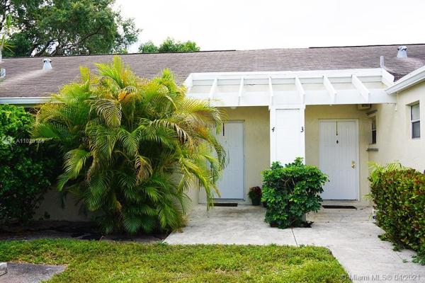 Sierra Ridge, 886 NE 214th Ln #04, Ives Estates, Florida 33179, image 2