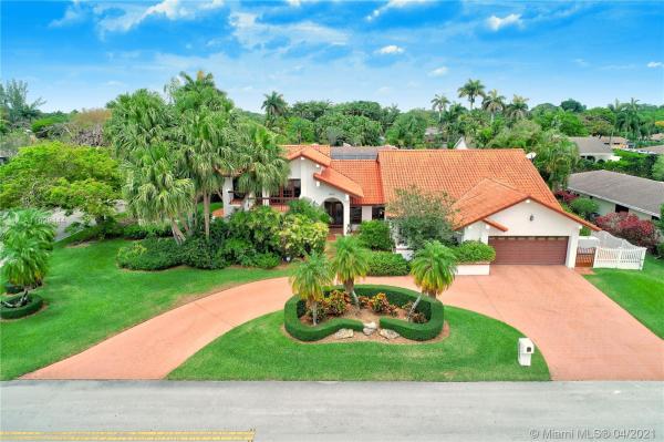 Sunrise Heights, 10111 SW 142nd St, Kendall, Florida 33176, image 2