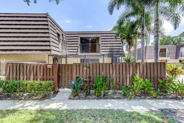Heritage Village Of Palm Beach Lakes, 7608 76th Way, West Palm Beach, Florida 33407, image 2