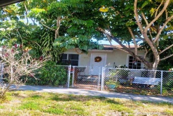 Hialeah Residential, 575 E 18th St, Hialeah, Florida 33013, image 1