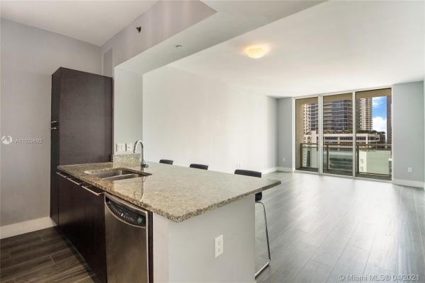 The Plaza On Brickell East, 950 Brickell Bay Dr #1803, Miami, Florida 33131, image 2