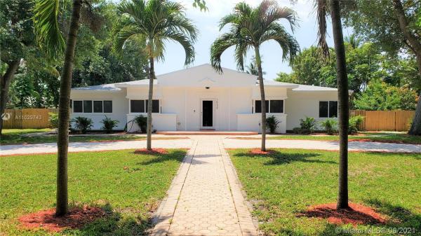 Arch Creek Estates, 1532 NE 144th St, Golden Glades, Florida 33161, image 2