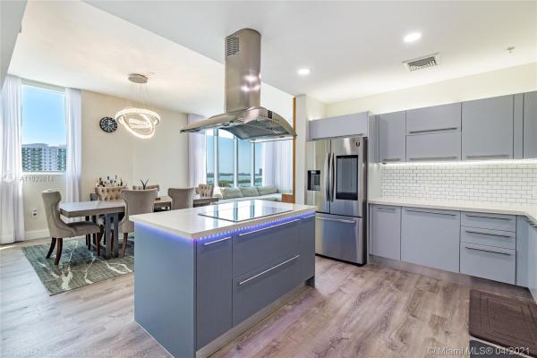 Eloquence On The Bay, 7928 East Dr #801, North Bay Village, Florida 33141, image 2