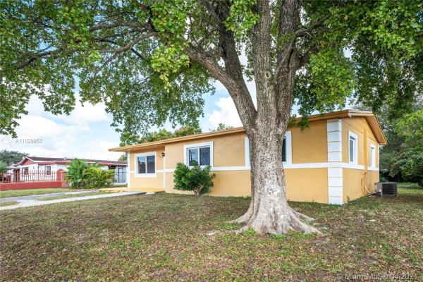 Riverdale Estates, 3291 NW 209th Ter, Miami Gardens, Florida 33056, image 2