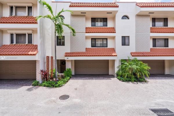 Victoria Park Place, 1401 NE 9th St #44, Fort Lauderdale, Florida 33304, image 2