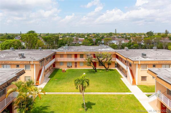 12850 SW 43rd Dr #255, Kendale Lakes, Florida 33175, image 2
