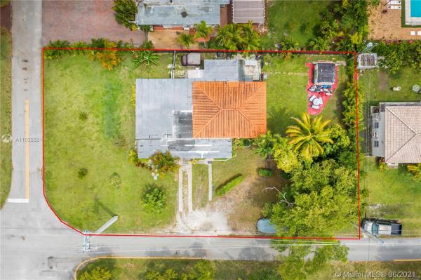 Priors To Biscayne Park Estates, 1000 NE 120th St, Biscayne Park, Florida 33161, image 1