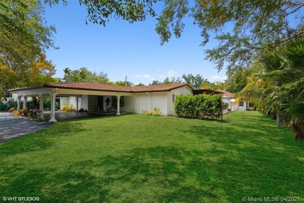 Kendall No HOA, 8495 SW 96th St, Kendall, Florida 33156, image 2