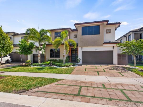 Satori, 8824 NW 154th Ter, Miami Lakes, Florida 33018, image 2