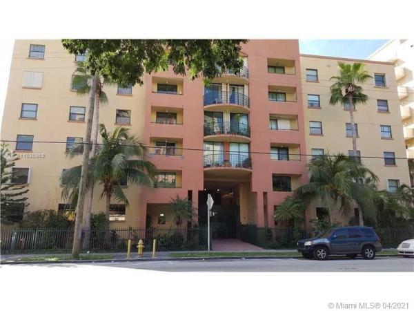 RioPlaza, 546 SW 1st St #401, Miami, Florida 33130, image 2