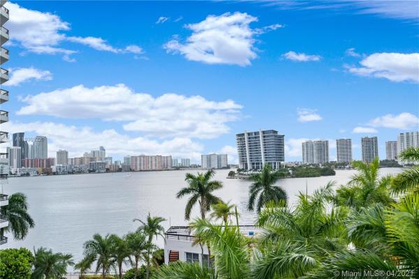 Mystic Pointe Tower 300, 3600 Mystic Pointe Dr #606, Aventura, Florida 33180, image 2