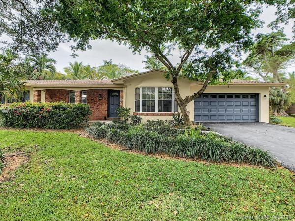 Pinebrooke Estates, 10110 SW 133rd St, Kendall, Florida 33176, image 2