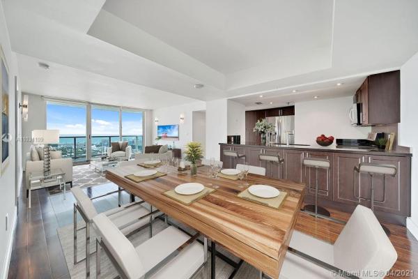 The Floridian, 650 West Ave #2708, Miami Beach, Florida 33139, image 2